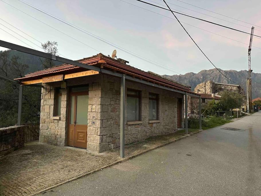 Refugio Do Agricultor - Geres Villa Montalegre Exterior photo